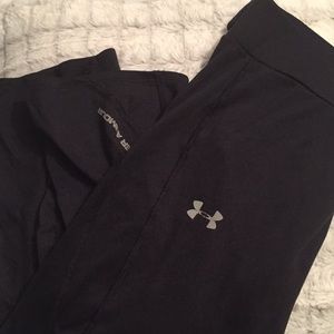 Under Armour cropped leggings